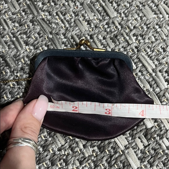 Vintage | Purple Clutch / Mini Purse - Picture 13 of 16